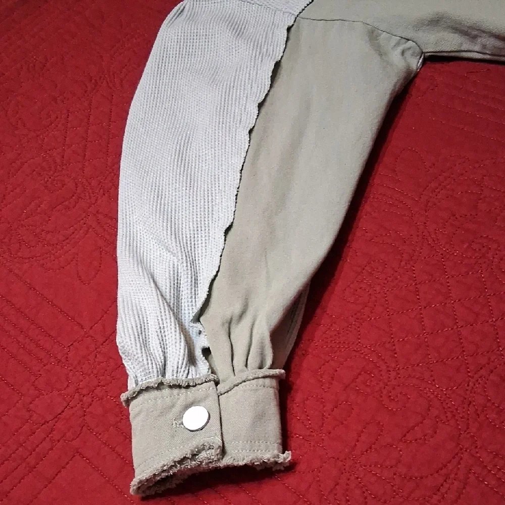 ChouYatou Oversized Shacket - Picture 14 of 14